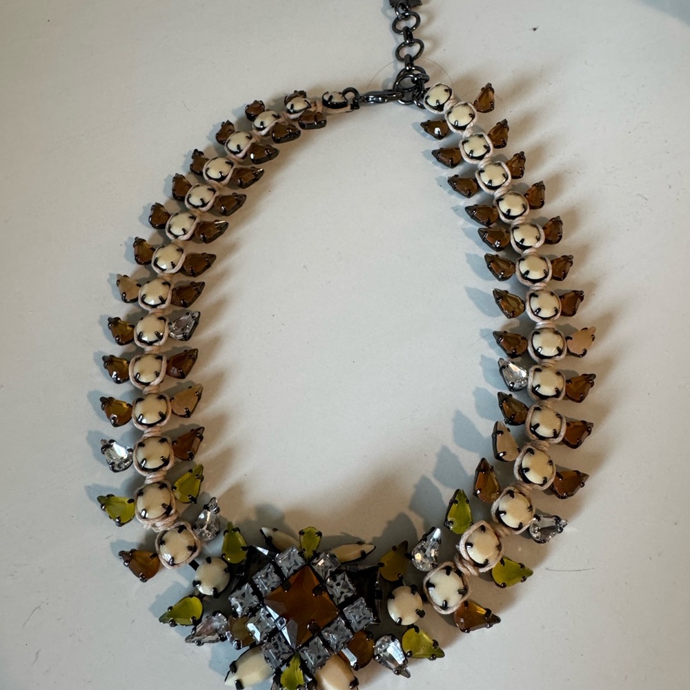 Elegant BCBG Multi-Color Statement Necklace